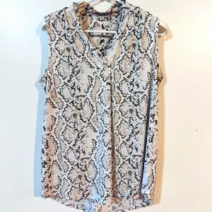 Ophelia Roe Sz M Snake Print Dressy Silky Sleeveless V-Neck Tank Blouse